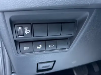 Toyota Yaris Cross 1.5 Active Drive e-CVT — Hybride essence, neuf avec garantie constructeur — Thumbnail 27