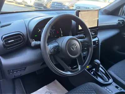 Toyota Yaris Cross 1.5 Active Drive e-CVT — Hybride essence, neuf avec garantie constructeur — Thumbnail 26