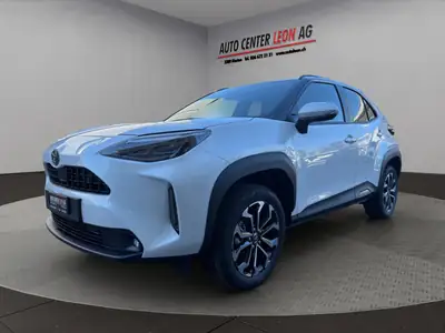 Toyota Yaris Cross 1.5 Active Drive e-CVT — Hybride performant, quasi neuf avec garantie étendue — side view