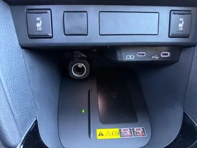 Toyota Yaris Cross 1.5 Active Drive e-CVT — Hybride performant, quasi neuf avec garantie étendue — Thumbnail 23