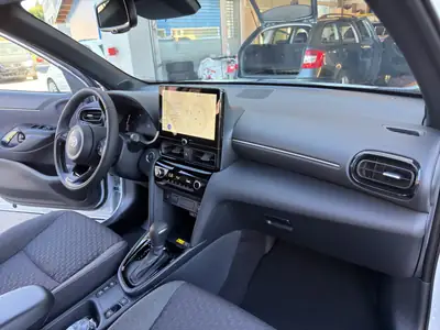 Toyota Yaris Cross 1.5 Active Drive e-CVT — Hybride performant, quasi neuf avec garantie étendue — Thumbnail 27