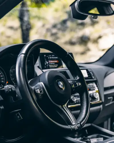 BMW M2 DäHler 2016 — Coupé sportif 434 ch, historique sans sinistre — fianco