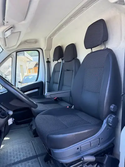 Citroën Jumper 35 L3H3 BlueHDi 165 — Utilitaire robuste, faible kilométrage et entretien à jour — Miniatura 14