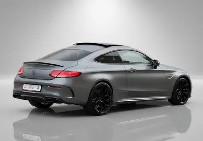 Mercedes-Benz C 63 S AMG Speedshift — Coupé sportif 510 ch, faible kilométrage — cruscotto
