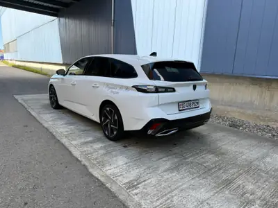 Peugeot 308 1.5 BlueHDi Allure Pack — Break efficace, 75 000 km, équipements premium — dettaglio