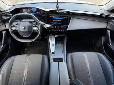 Peugeot 308 1.5 BlueHDi Allure Pack — Break efficace, 75 000 km, équipements premium — Miniatura 8