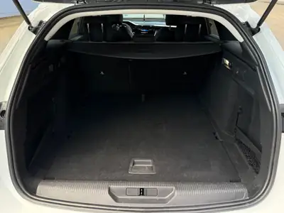Peugeot 308 1.5 BlueHDi Allure Pack — Break efficace, 75 000 km, équipements premium — Miniatura 11
