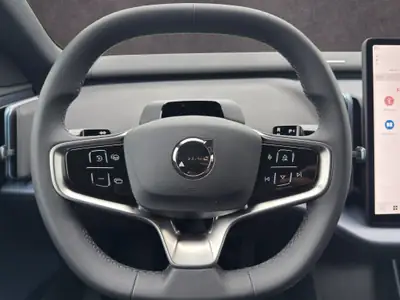 Volvo EX30 E60 Twin Plus Performance AWD — SUV électrique 428 ch, quasi-neuf — Miniature 14