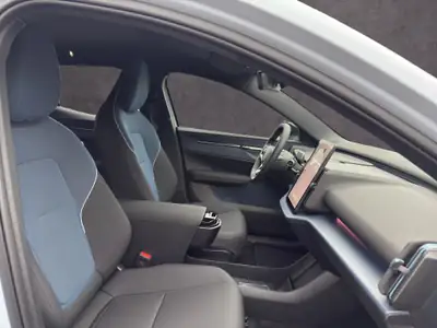 Volvo EX30 E60 Twin Plus Performance AWD — SUV électrique 428 ch, quasi-neuf — Miniature 16