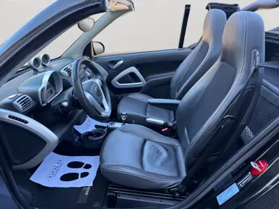 Smart Fortwo Brabus Xclusive Softouch 2010 — Cabriolet sportif, entretien suivi — interior