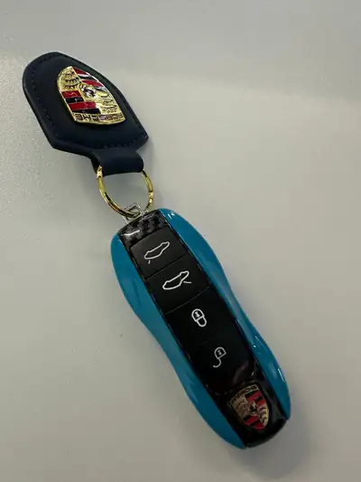 Porsche 718 Boxster GTS 2.5 PDK — Cabriolet sportif Miami Blue, 65'000 km — Miniature 15