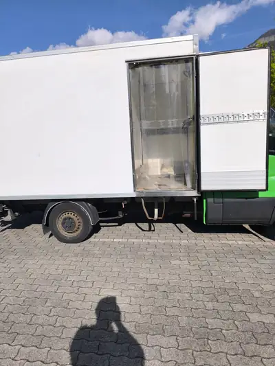 IVECO Daily 2.3 HPI 156 — Utilitaire robuste, sans sinistre, prêt au travail — tableau de bord