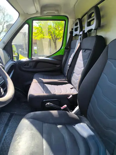 IVECO Daily 2.3 HPI 156 — Utilitaire robuste, sans sinistre, prêt au travail — Miniature 15