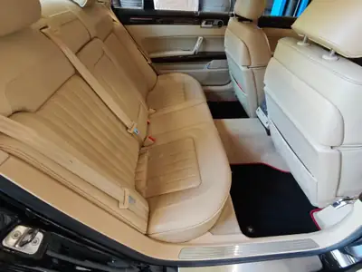 Volkswagen Phaeton — Berline de prestige, moteur 334 ch, version longue — Miniatur 14