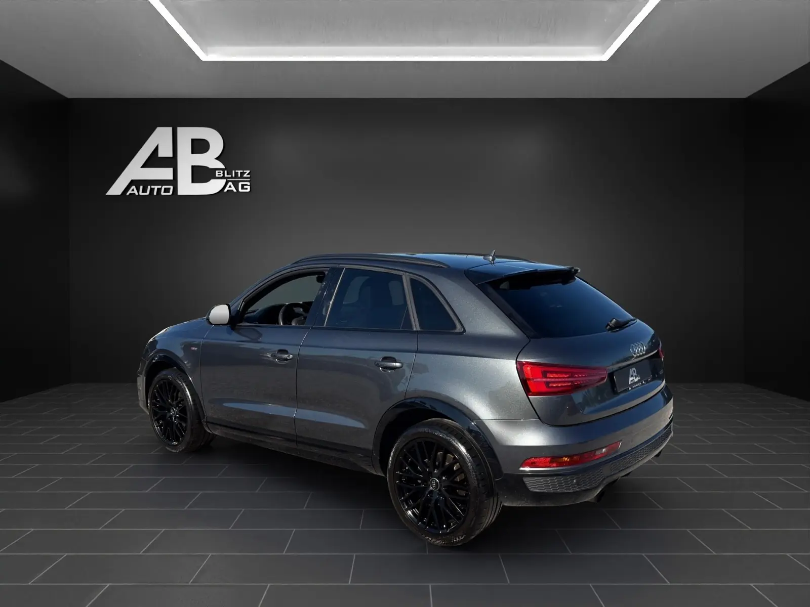 Audi Q3 2017 occasion Hunzenschwil — 3