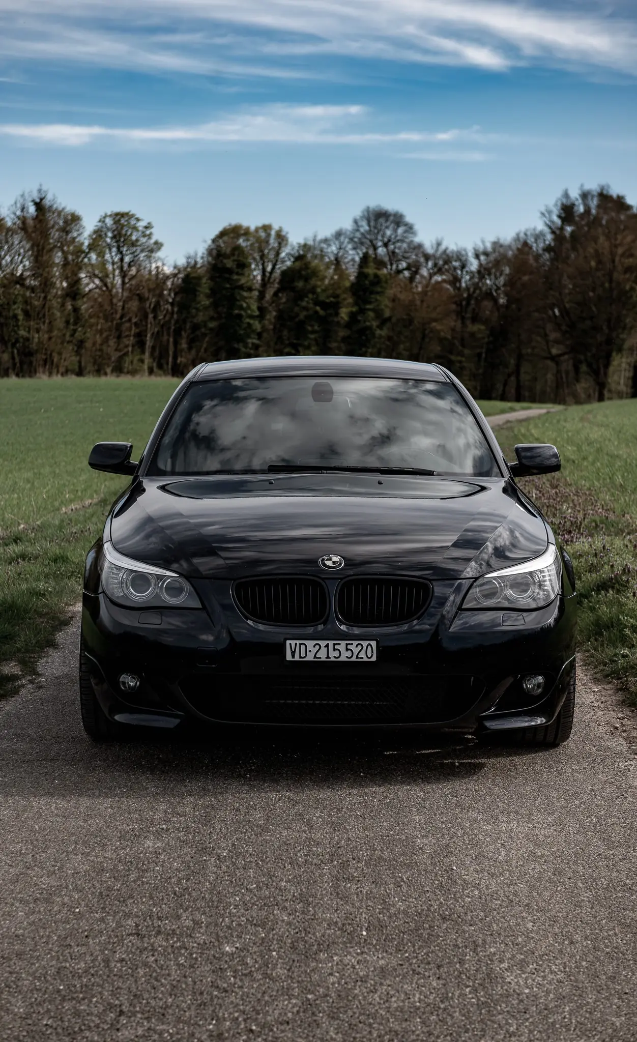 BMW 530i 2007 — Berline premium sans accident, motorisation performante — vista esterna