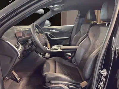 BMW X2 sDrive 20i 48V M Sport — SUV compact dynamique, essence performante — Miniatura 7
