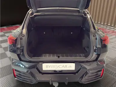 BMW X2 sDrive 20i 48V M Sport — SUV compact dynamique, essence performante — Miniatura 11