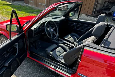 BMW 320i E30 Cabriolet 1989 — Roadster Rétro Culte, Tuning Alpina Signé — intérieur