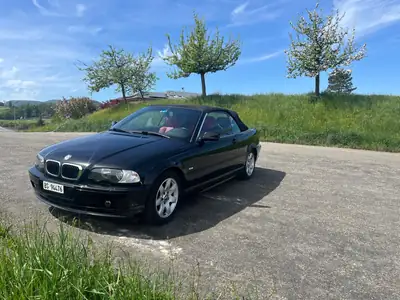 BMW 320Ci Cabriolet 2001 — Roadster classique, moteur 170 ch, sans accident — Außenansicht