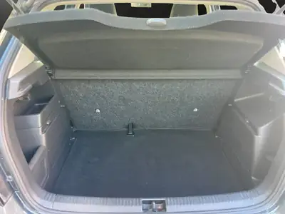 Skoda Fabia 1.0 MPI Active — Citadine fiable, sans accident, entretien à jour — Miniature 12