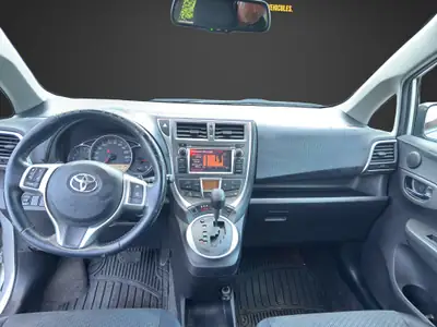Toyota Verso-S 1.3 Linea Luna — Monospace compact fiable, transmission stepless — Thumbnail 13