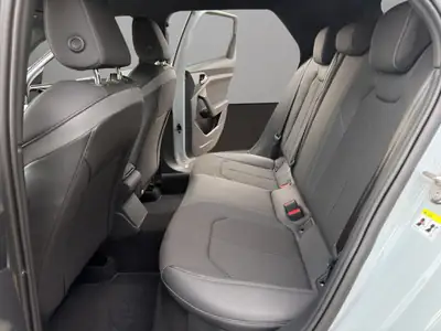 Audi A1 Sportback 30 TFSI S Line — Citadine dynamique, entretien à jour, 35 800 km — Thumbnail 13