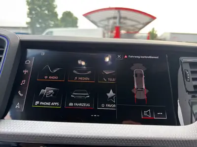 Audi A1 Sportback 30 TFSI S Line — Citadine dynamique, entretien à jour, 35 800 km — Thumbnail 22