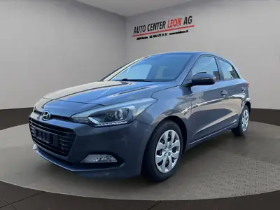 Hyundai i20 1.0 T-GDi Amplia — Citadine dynamique, sans accident, entretien à jour — side view