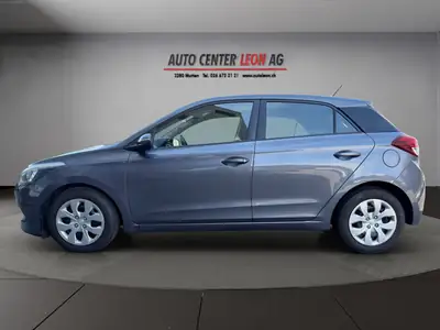 Hyundai i20 1.0 T-GDi Amplia — Citadine dynamique, sans accident, entretien à jour — rear view
