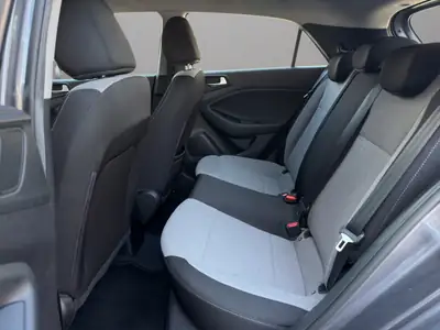 Hyundai i20 1.0 T-GDi Amplia — Citadine dynamique, sans accident, entretien à jour — Thumbnail 13