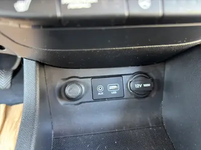 Hyundai i20 1.0 T-GDi Amplia — Citadine dynamique, sans accident, entretien à jour — Thumbnail 25