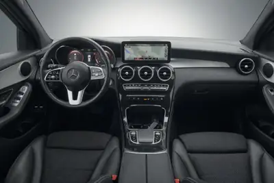 Mercedes-Benz GLC 200 4Matic — SUV hybride mild 2020, très bas kilométrage — Miniatur 9