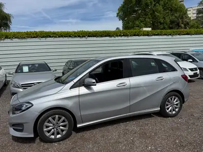 Mercedes-Benz B 180 BlueEfficiency — Monospace complet, 48'000 km, garantie 12 mois — intérieur