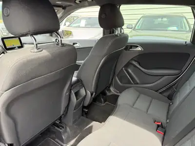 Mercedes-Benz B 180 BlueEfficiency — Monospace complet, 48'000 km, garantie 12 mois — Miniature 9