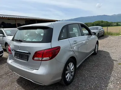 Mercedes-Benz B 180 BlueEfficiency — Monospace complet, 48'000 km, garantie 12 mois — Miniature 8