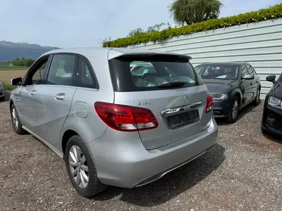 Mercedes-Benz B 180 BlueEfficiency — Monospace complet, 48'000 km, garantie 12 mois — Miniature 12