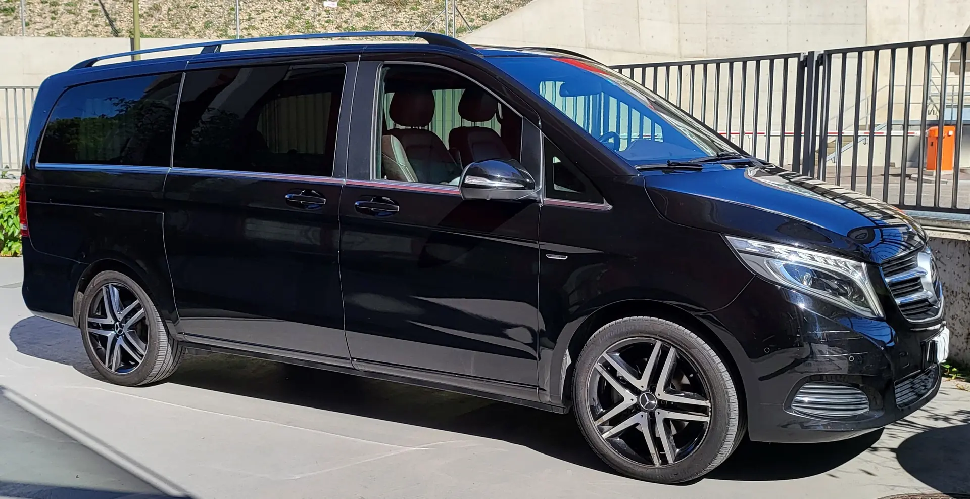 Mercedes-Benz V 250 CDI BlueTec — Monospace 6 places, diesel efficace et spacieux