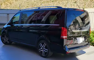 Mercedes-Benz V 250 CDI BlueTec — Monospace 6 places, diesel efficace et spacieux — Heckansicht