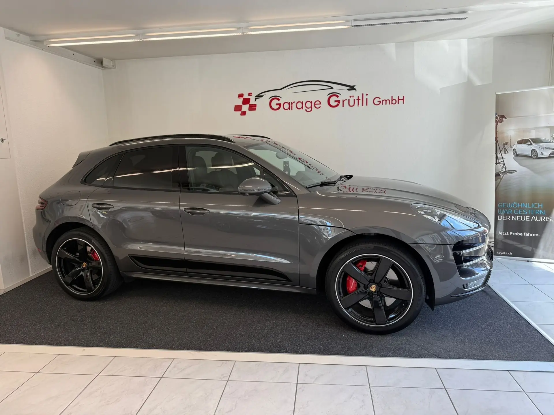 Porsche Macan 2017 occasion Wengen — 3