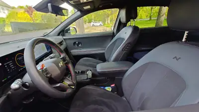 Hyundai Ioniq 5 N-Line — Électrique haute performance, recharge ultra-rapide 18 min — Miniatur 12