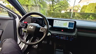 Hyundai Ioniq 5 N-Line — Électrique haute performance, recharge ultra-rapide 18 min — Miniatur 11
