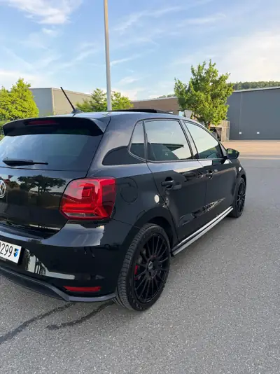 VW Polo 1.8 TSI GTI DSG — Sportive dynamique, 110'000 km, finition premium — côté