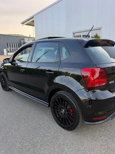 VW Polo 1.8 TSI GTI DSG — Sportive dynamique, 110'000 km, finition premium — Miniature 18