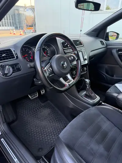 VW Polo 1.8 TSI GTI DSG — Sportive dynamique, 110'000 km, finition premium — Miniature 19