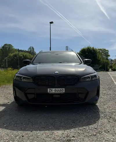 BMW M340i xDrive 48V Touring — Performance hybride et polyvalence familiale — interior