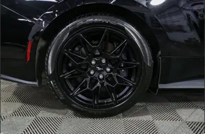 Ford Mustang GT Premium 2024 — Coupé muscle américain 488 ch, Performance maximale — Miniature 7