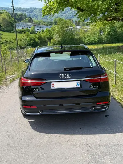 Audi A6 Avant 3.0 45 TDI — Break premium diesel hybride, 94'000 km seulement — side view