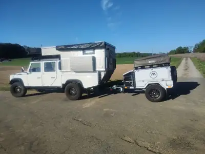Land Rover Defender 130 — Expédition 4x4 diesel, cabine amovible, 105'000 km — vue extérieure