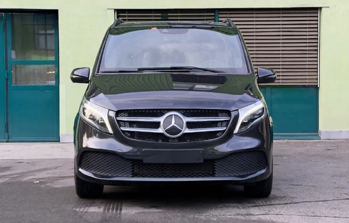 Mercedes-Benz V 250 — Monospace 7 places diesel, 109'000 km, sans sinistre